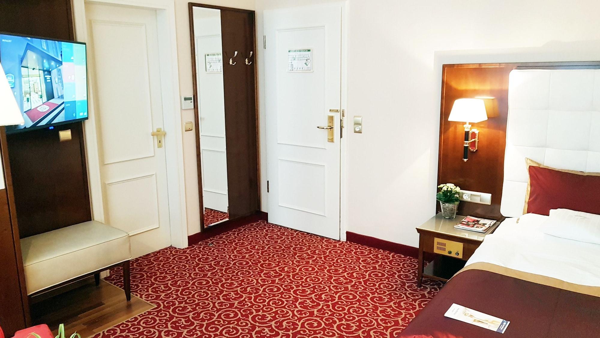 Best Western Plus Hotel Stadtpalais Braunschweig Exterior photo