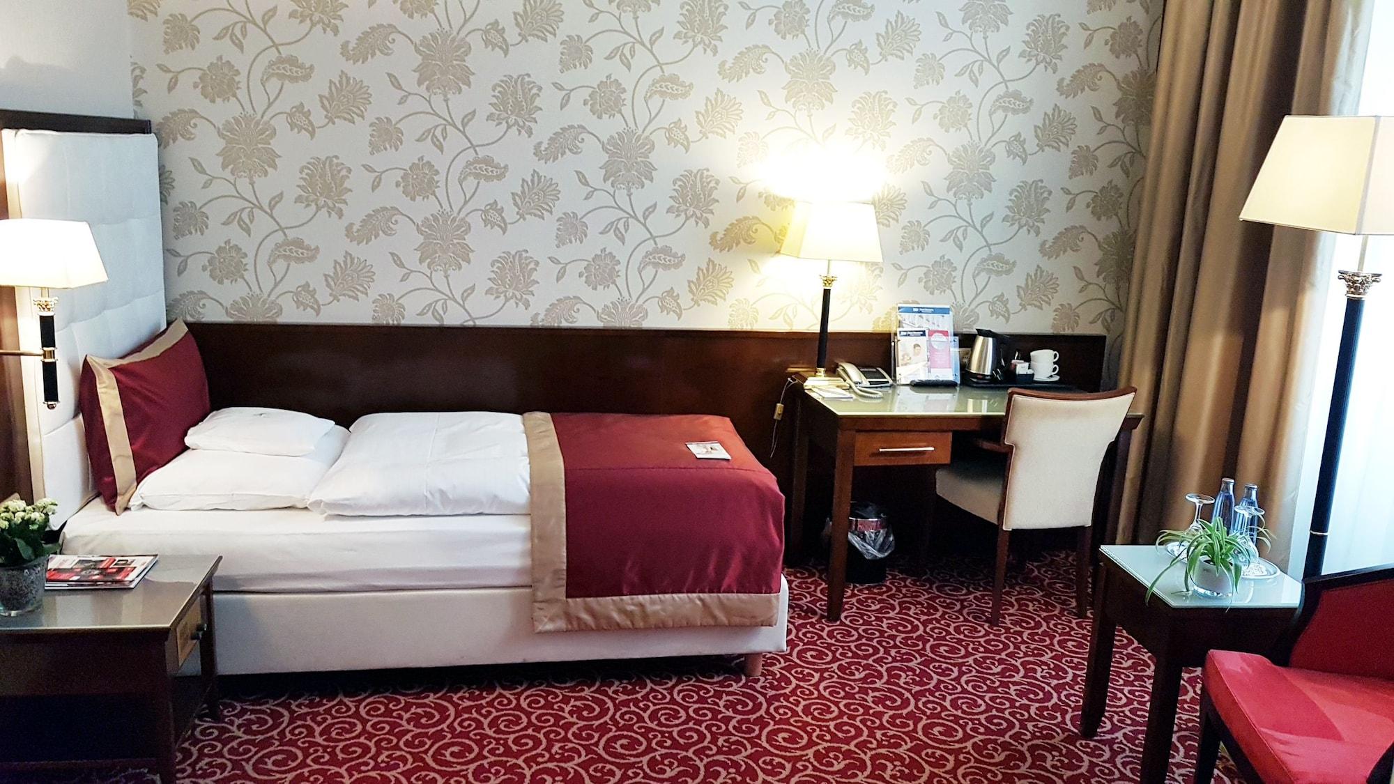 Best Western Plus Hotel Stadtpalais Braunschweig Exterior photo