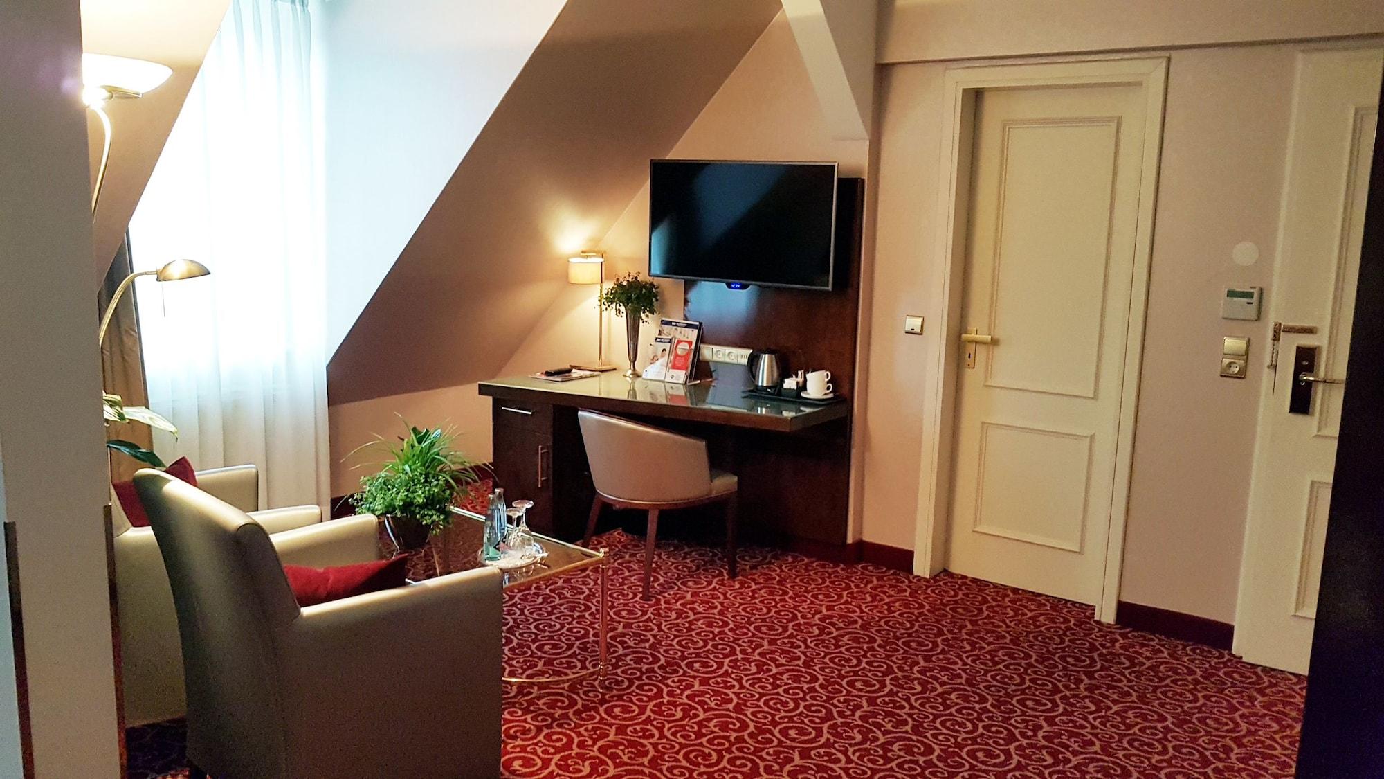 Best Western Plus Hotel Stadtpalais Braunschweig Exterior photo